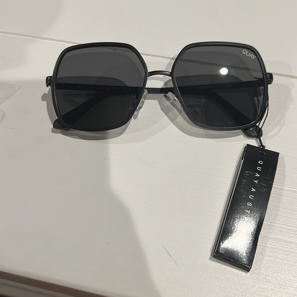 Quay sunglasses